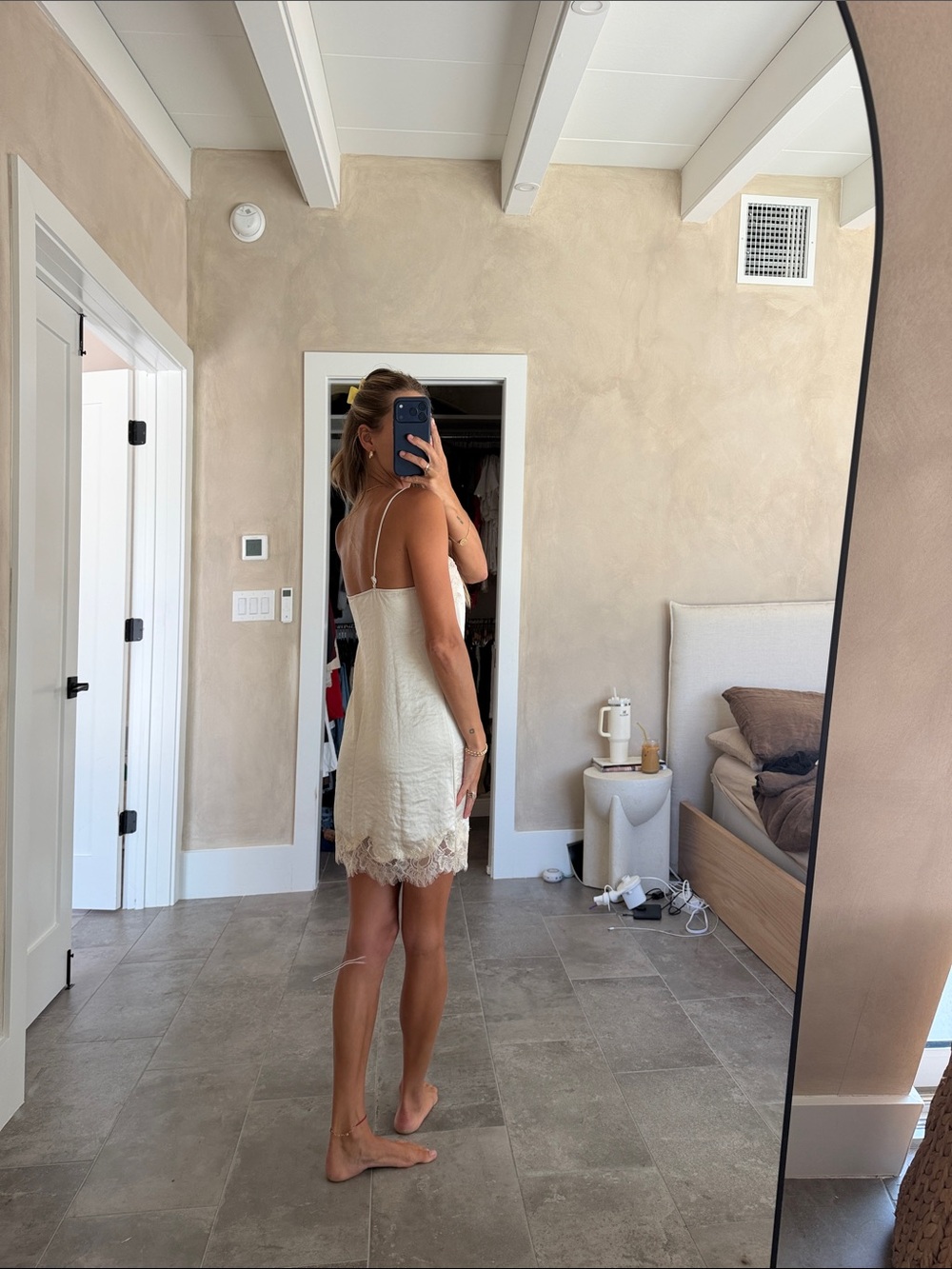 H&M Lace-Trim Slip Dress in Cream - Picture 3 of 5
